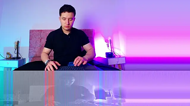 Snapshot of Alexander_Connor chatting on February 10, 2026, 12:37 pm Alexander Connor online show from February 10, 2026, 12:37 pm