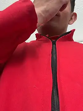 santiObrero online show from April 14, 2026, 3:28 pm