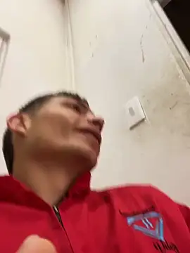 santiObrero online show from February 24, 2026, 4:19 pm