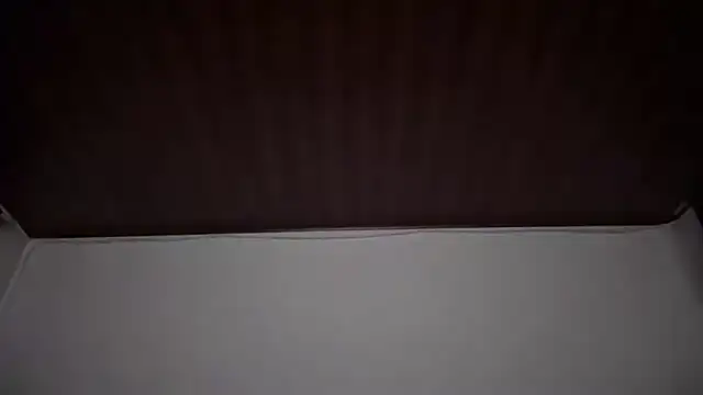 Snapshot of Hotte_een chatting on February 6, 2026, 5:58 am Hotte een online show from February 6, 2026, 5:58 am