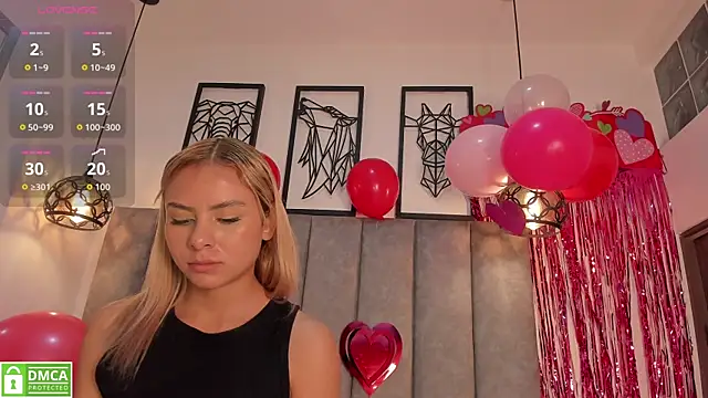 Zamahara Rodriguez online show from February 16, 2026, 7:56 pm