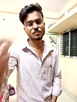 sdgjjkkmm online show from June 23, 2026, 3:21 pm