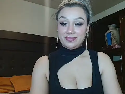 aitanalove  online show from February 4, 2026, 12:38 am