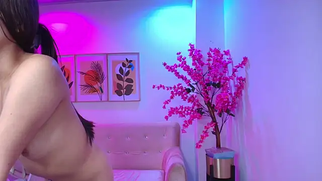 Zoe swan online show from May 18, 2026, 11:37 am