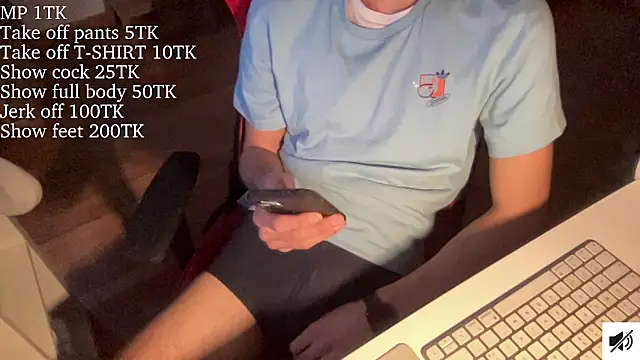 lukee000 online show from February 9, 2026, 4:16 pm