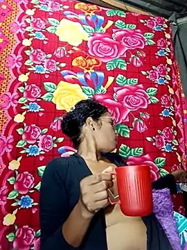 Yandris 1212 online show from February 2, 2026, 11:26 pm