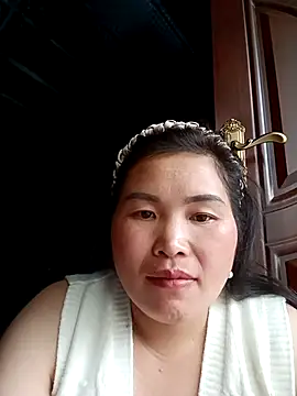 Snapshot of nana_nana99 chatting on February 17, 2026, 10:23 am nana nana99 online show from February 17, 2026, 10:23 am