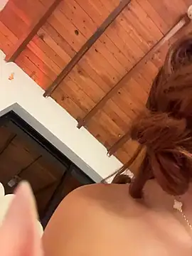 Snapshot of Alison_Ivanova chatting on February 13, 2026, 5:07 am Alison Ivanova online show from February 13, 2026, 5:07 am