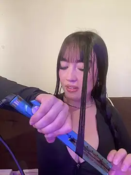 Melody rousse   online show from March 20, 2026, 8:32 pm