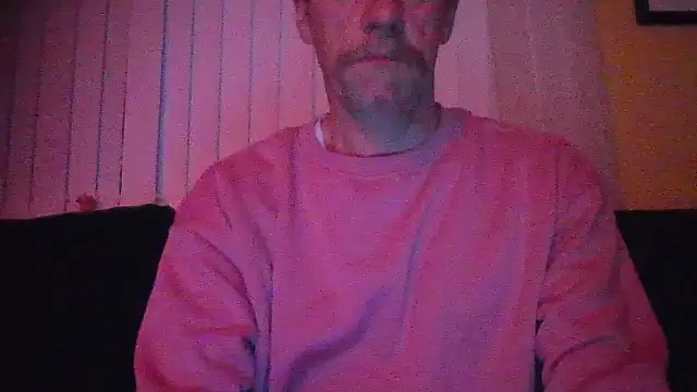 Snapshot of chiichii23 chatting on October 11, 2025, 11:39 pm chiichii23 online show from October 11, 2025, 11:39 pm