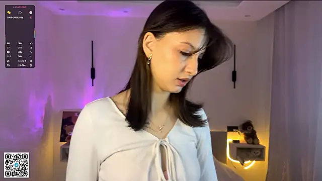 Snapshot of LouiseChavez chatting on February 28, 2026, 8:14 am LouiseChavez online show from February 28, 2026, 8:14 am