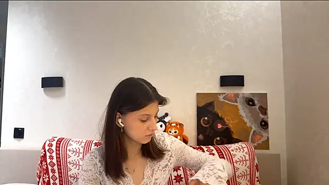 Snapshot of LouiseChavez chatting on January 18, 2026, 5:33 am LouiseChavez online show from January 18, 2026, 5:33 am