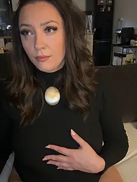 Snapshot of 21tweetypie21 chatting on February 15, 2026, 7:02 pm 21tweetypie21 online show from February 15, 2026, 7:02 pm