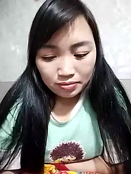 Snapshot of lia-coy chatting on February 6, 2026, 11:06 am lia-coy online show from February 6, 2026, 11:06 am