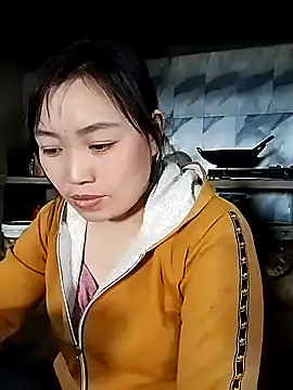 Snapshot of lia-coy chatting on February 20, 2026, 7:21 am lia-coy online show from February 20, 2026, 7:21 am