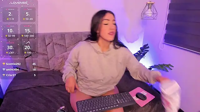 Snapshot of im_sabrina_cute chatting on April 11, 2026, 8:51 am im sabrina cute online show from April 11, 2026, 8:51 am