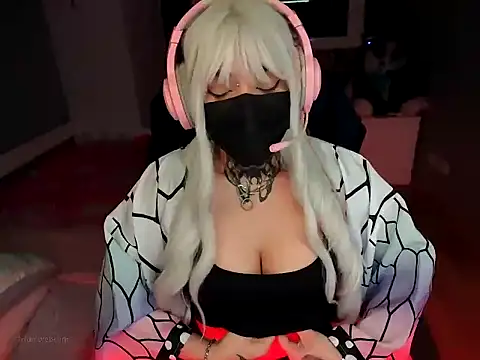 Lucyiy  online show from June 27, 2026, 3:34 am