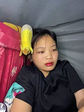 Snapshot of Herry118 chatting on February 27, 2026, 5:40 am Herry118 online show from February 27, 2026, 5:40 am