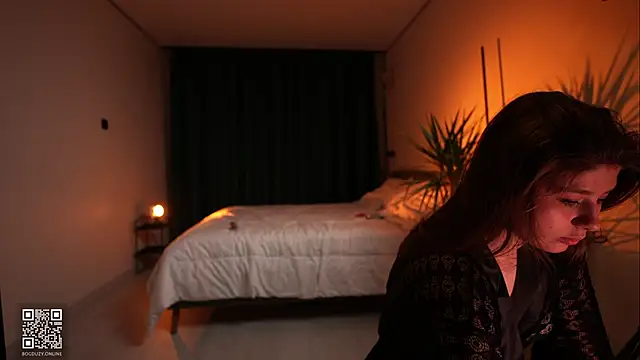 Snapshot of bogduzy chatting on February 8, 2026, 4:05 pm bogduzy online show from February 8, 2026, 4:05 pm