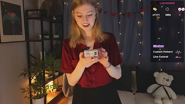 LanaRoxxy online show from February 14, 2026, 11:21 am