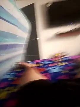 jeans20006 online show from January 17, 2026, 2:20 pm