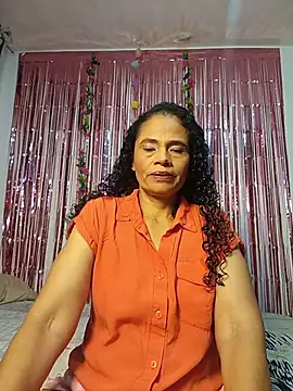 Snapshot of auroracandelax chatting on March 25, 2026, 11:36 pm auroracandelax online show from March 25, 2026, 11:36 pm