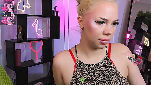 Snapshot of alexa_bonni chatting on March 3, 2026, 2:13 pm alexa bonni online show from March 3, 2026, 2:13 pm