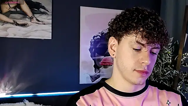 TylerGibson online show from June 28, 2026, 4:19 am