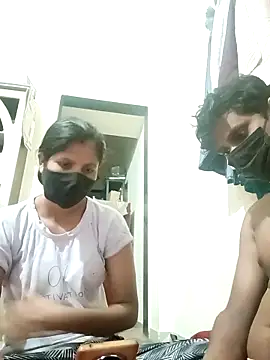 Snapshot of Prajakta123 chatting on April 1, 2026, 4:37 pm Prajakta123 online show from April 1, 2026, 4:37 pm