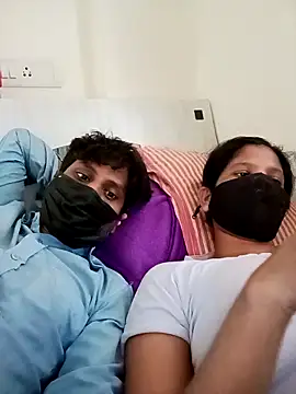 Snapshot of Prajakta123 chatting on April 5, 2026, 10:33 am Prajakta123 online show from April 5, 2026, 10:33 am