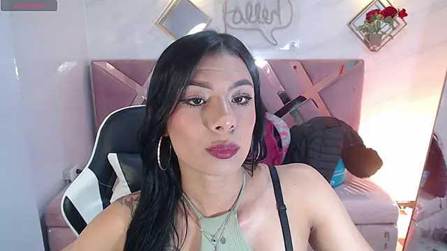 Melisa v online show from March 26, 2026, 8:18 pm