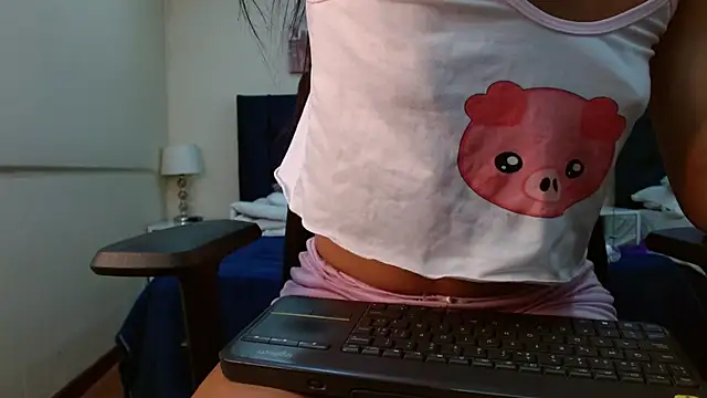 MaddieQuinn online show from March 18, 2026, 3:57 pm