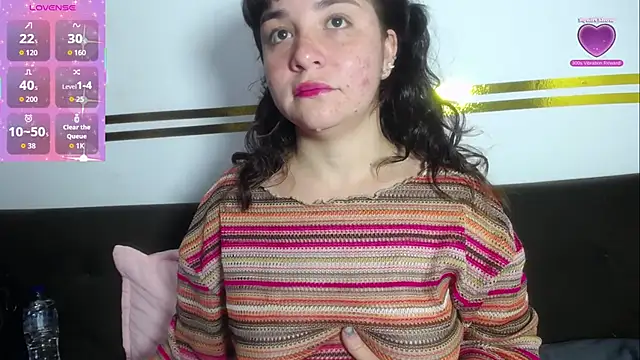 Snapshot of AlenaVolt_x chatting on February 15, 2026, 2:45 am AlenaVolt x online show from February 15, 2026, 2:45 am