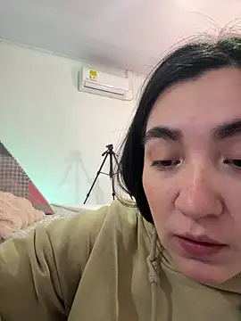 Snapshot of KathiaJenner chatting on March 6, 2026, 11:38 am KathiaJenner online show from March 6, 2026, 11:38 am