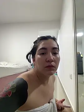 Snapshot of KathiaJenner chatting on March 7, 2026, 10:32 am KathiaJenner online show from March 7, 2026, 10:32 am