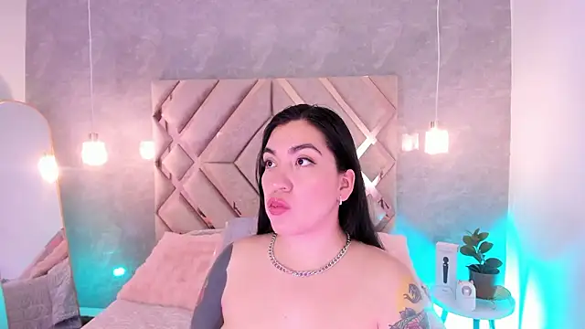 Snapshot of KathiaJenner chatting on February 20, 2026, 12:07 pm KathiaJenner online show from February 20, 2026, 12:07 pm