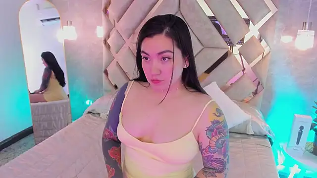 Snapshot of KathiaJenner chatting on February 9, 2026, 1:42 pm KathiaJenner online show from February 9, 2026, 1:42 pm