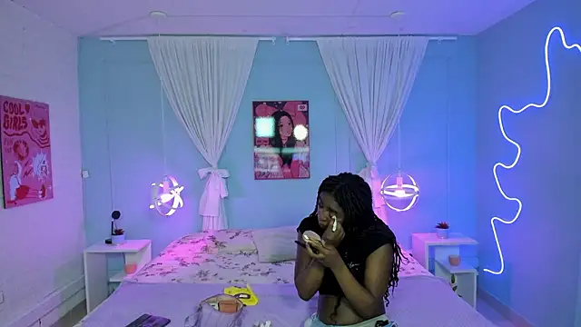 naomi campell online show from March 11, 2026, 7:30 pm