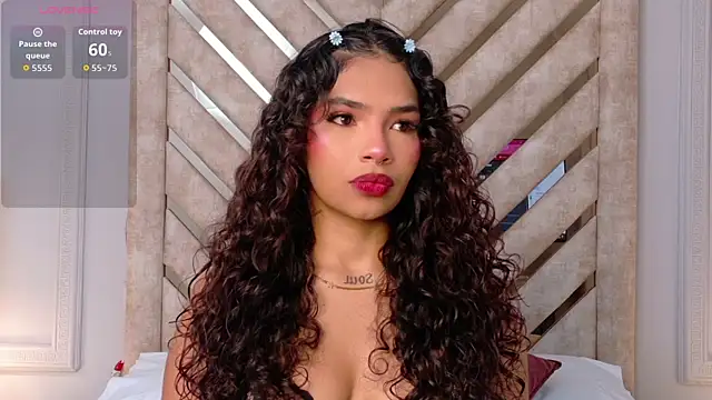 Scarlett-Banner online show from July 6, 2026, 2:13 pm