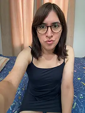 Snapshot of Eide-26 chatting on July 10, 2026, 1:11 pm Eide-26 online show from July 10, 2026, 1:11 pm