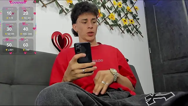 Maxxx bigcockx online show from February 10, 2026, 3:27 am