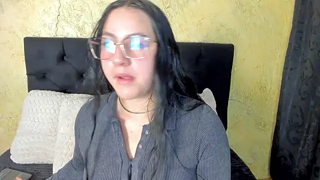 Snapshot of JeniferPowell_nm chatting on February 23, 2026, 7:14 pm JeniferPowell nm online show from February 23, 2026, 7:14 pm