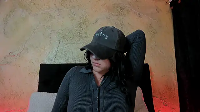 JeniferPowell nm online show from March 3, 2026, 7:10 pm