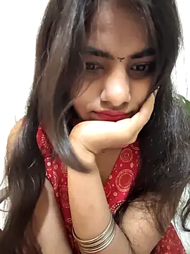 Snapshot of Alisha_Babyy chatting on May 5, 2026, 5:10 am Alisha Babyy online show from May 5, 2026, 5:10 am