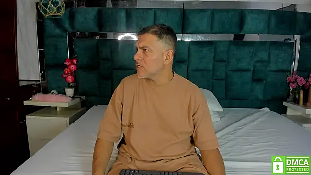 ViceSweet online show from May 2, 2026, 1:11 am
