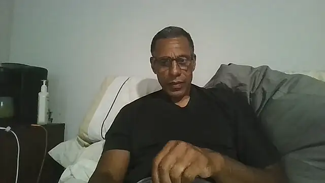 Snapshot of swimmer2496 chatting on August 4, 2026, 3:11 am swimmer2496 online show from August 4, 2026, 3:11 am