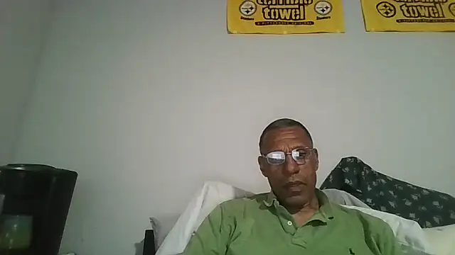 Snapshot of swimmer2496 chatting on May 26, 2026, 12:09 am swimmer2496 online show from May 26, 2026, 12:09 am