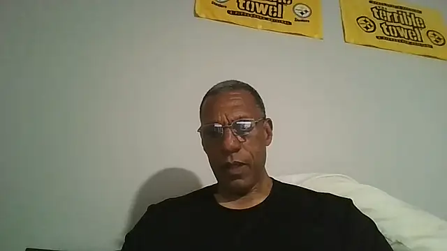 swimmer2496 online show from May 31, 2026, 1:22 am