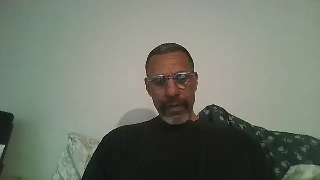 Snapshot of swimmer2496 chatting on March 27, 2026, 9:38 pm swimmer2496 online show from March 27, 2026, 9:38 pm