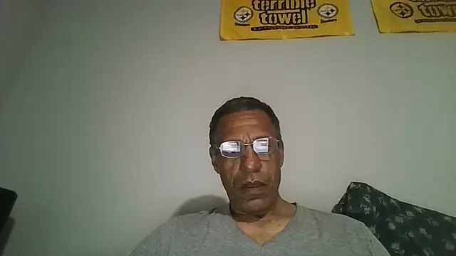 Snapshot of swimmer2496 chatting on April 28, 2026, 7:24 am swimmer2496 online show from April 28, 2026, 7:24 am